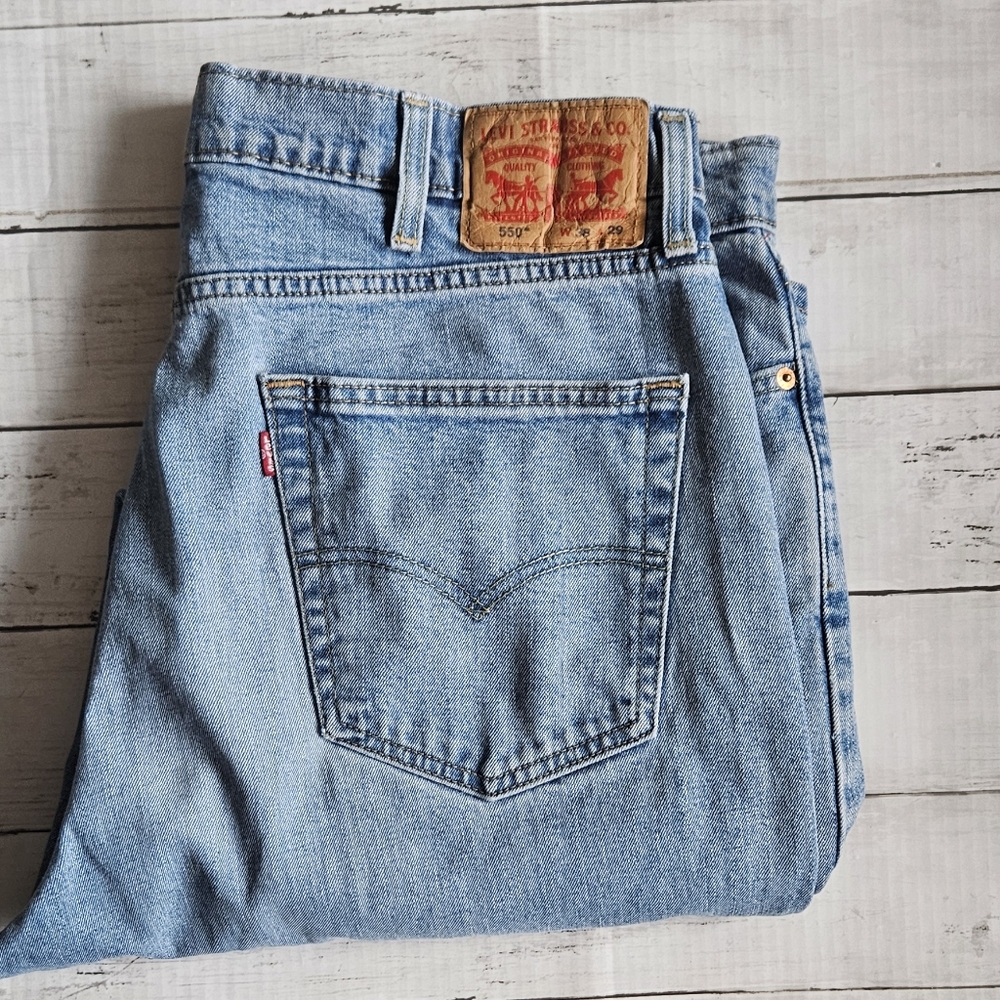 Levis‎ 550 38x29